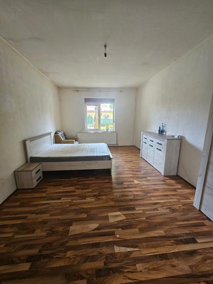 Casă cu 3 camere cu Teren 147 Mp în Dâmbovița
