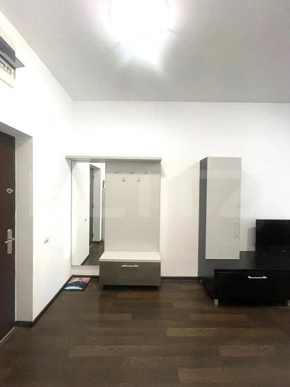 Apartament cu 2 camere semidecomandat în Plopilor