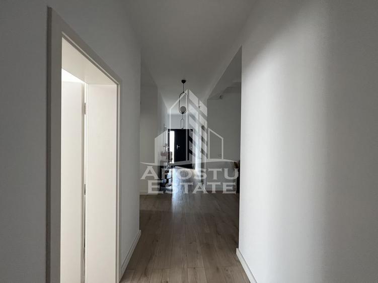 Casă cu 4 camere cu Teren 604 Mp în Giarmata