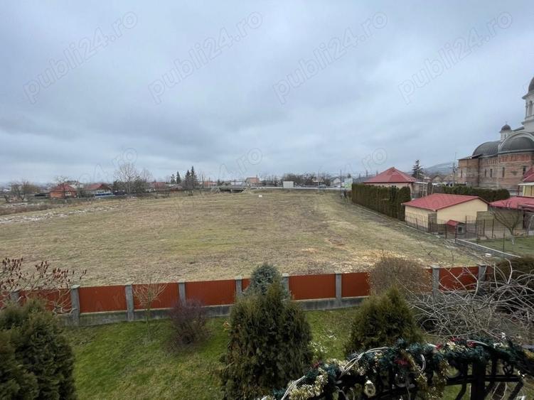 Teren de 1160 mp, în Central