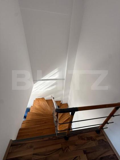 Apartament cu 3 camere decomandat, mobilat în Tudor