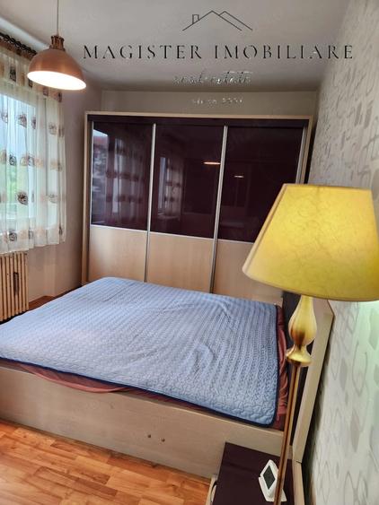 Apartament cu 3 camere semidecomandat în Luncă