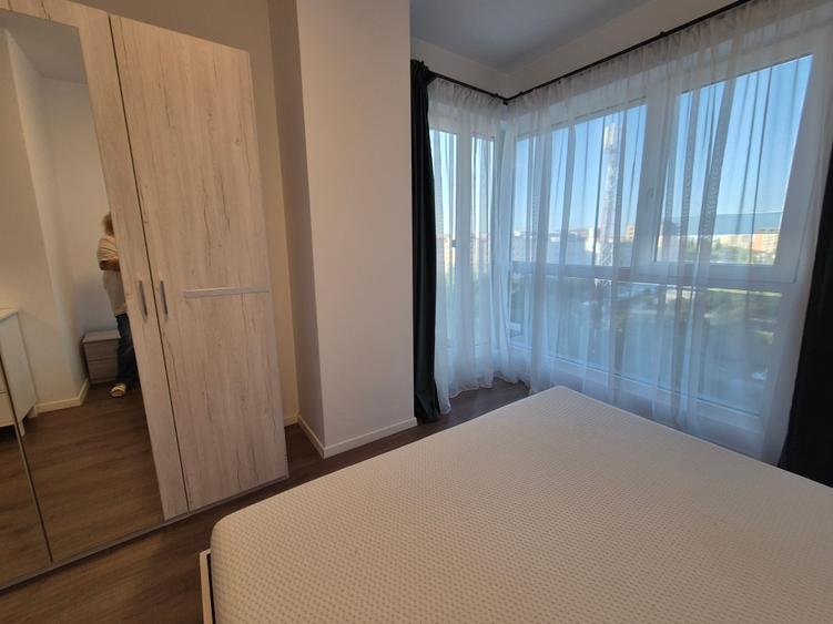 Apartament cu 2 camere decomandat, mobilat în Torontalului