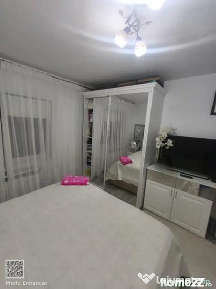 Apartament cu 2 camere decomandat în Siret