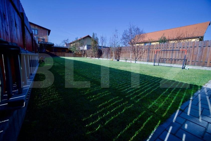 Casă individuală cu 4 camere cu Canalizare în Mărăști