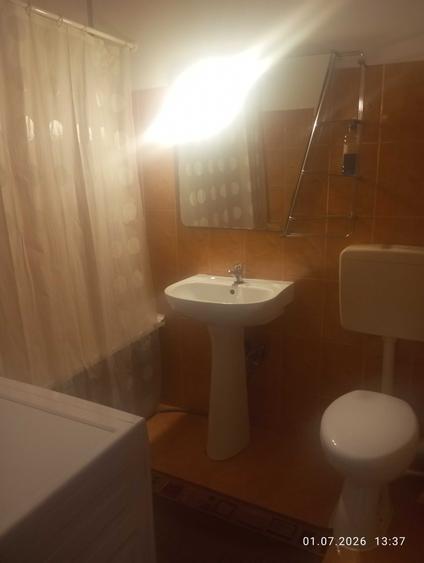 Garsonieră decomandată în Florești