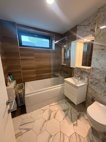 Apartament cu 2 camere decomandat în Palazu Mare