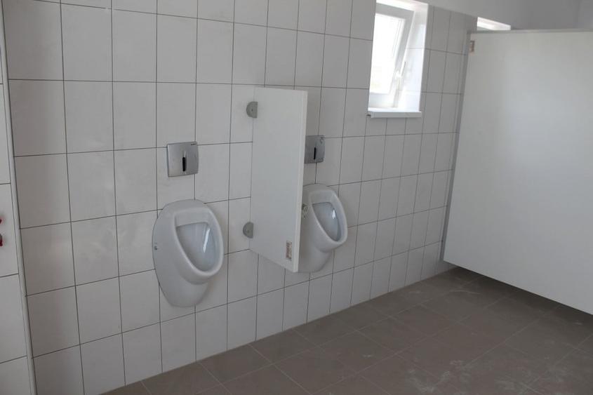 Spațiu industrial, de 2,200 mp, în Apahida