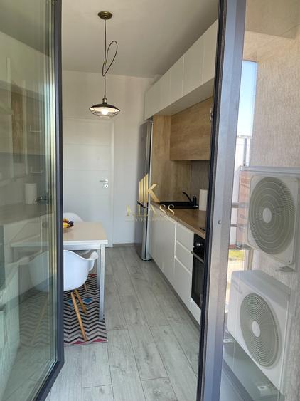 Apartament cu 2 camere decomandat, mobilat în Politehnica