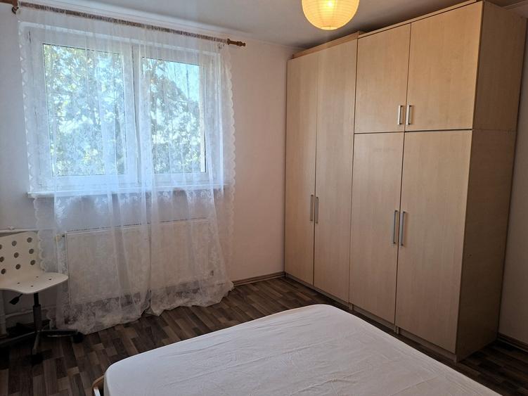 Apartament cu 2 camere decomandat în Drumul Taberei