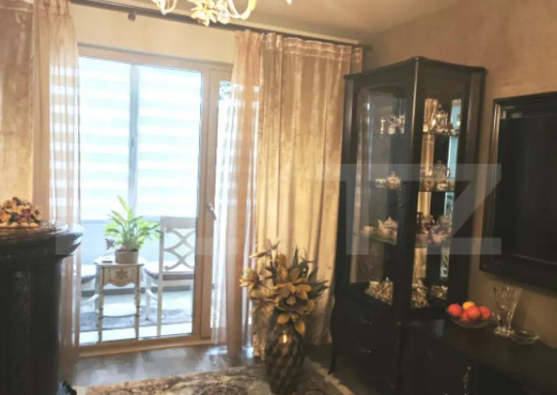 Apartament cu 3 camere decomandat în Central