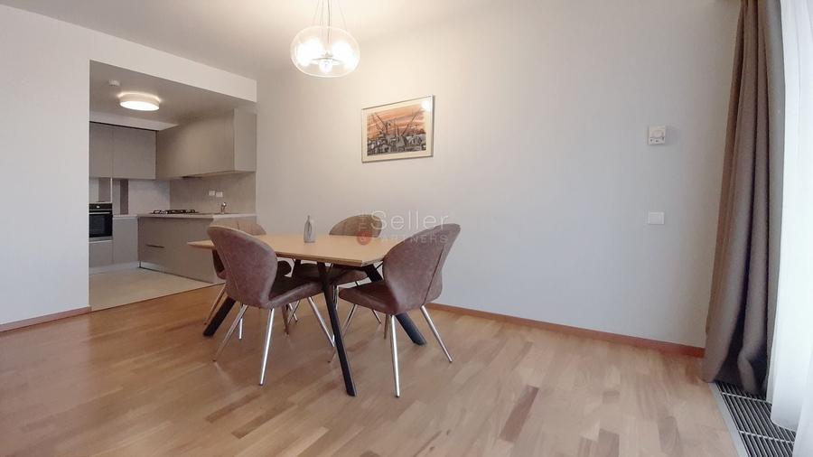 Apartament cu 2 camere semidecomandat, mobilat în Drumul Poienii