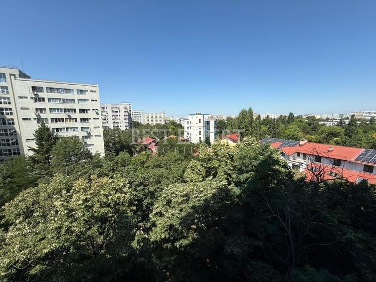 Garsonieră decomandată, mobilată în Titan
