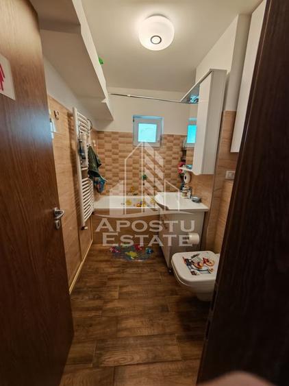 Apartament cu 4 camere decomandat, mobilat în Șagului
