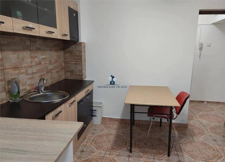Apartament cu 2 camere decomandat în Berceni