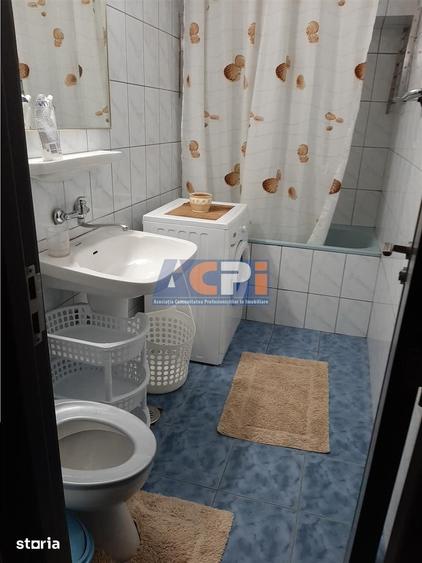 Apartament cu 2 camere decomandat în Nerva Traian