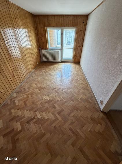 Apartament cu 5 camere în Unirii