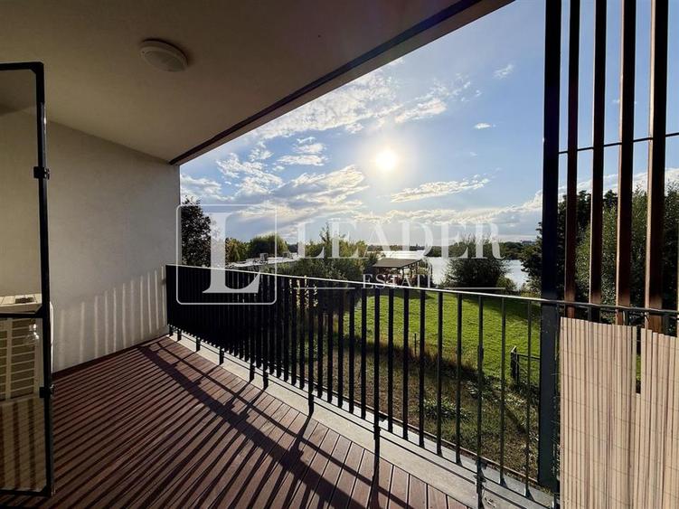 Apartament cu 3 camere decomandat, mobilat în Străulești