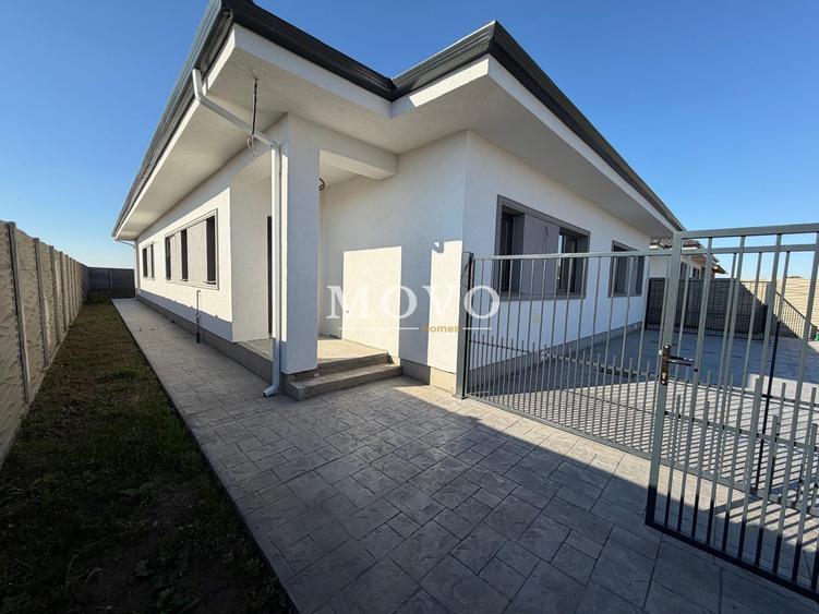 Duplex cu 3 camere cu Teren 378 Mp în Covaci