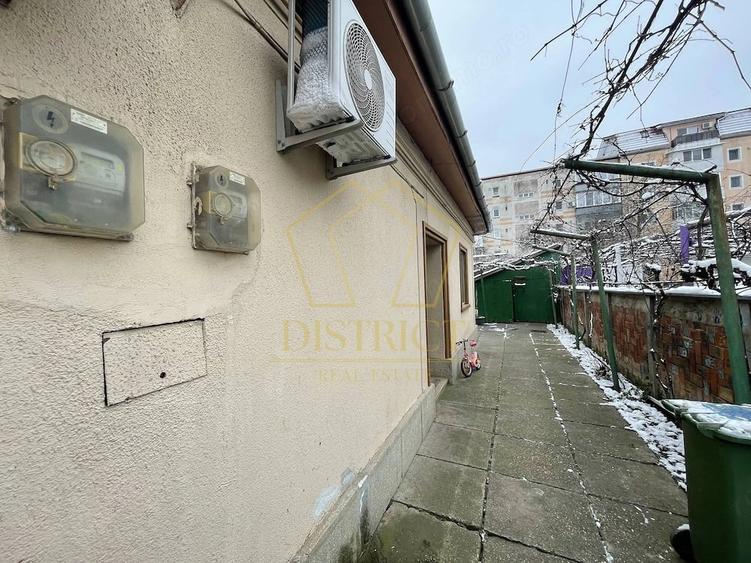 Spațiu comercial, de 90 mp, în Lipovei