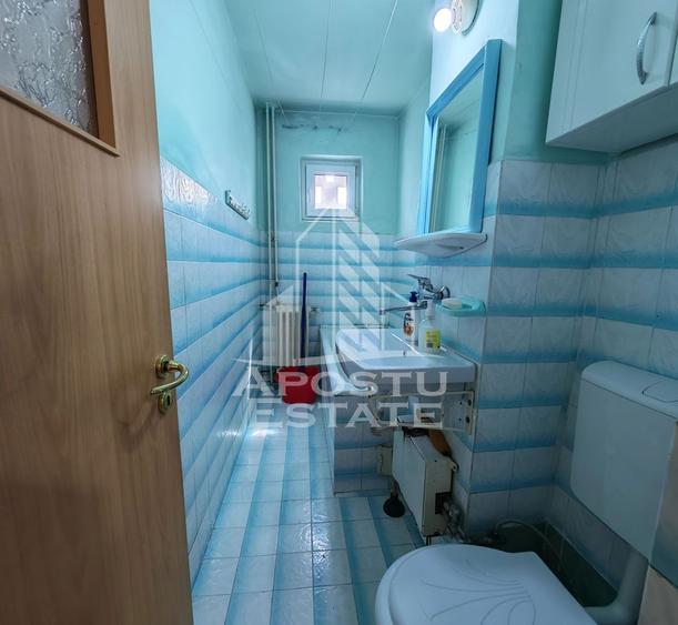 Apartament cu 2 camere nedecomandat, mobilat în Circumvalațiunii