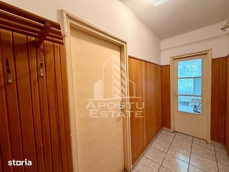 Apartament cu 2 camere în Complex Studențesc