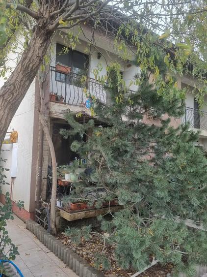 Casă cu 5 camere cu Teren 250 Mp în Central