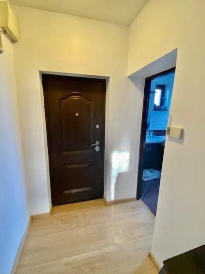 Casă individuală cu 7 camere cu Canalizare în Breaza