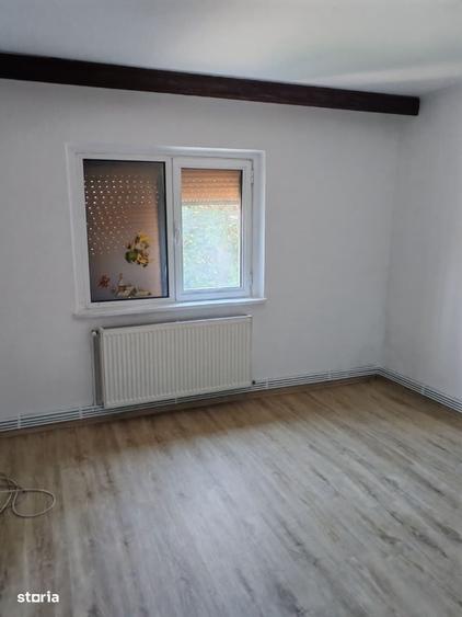 Apartament cu 2 camere decomandat în Est