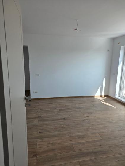 Garsoniera 64m.p, incalzire pardoseala bloc nou stradal Sos Giurgiului - 15
