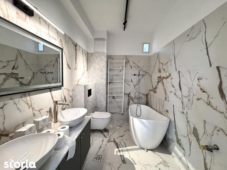Apartament cu 3 camere în Tei