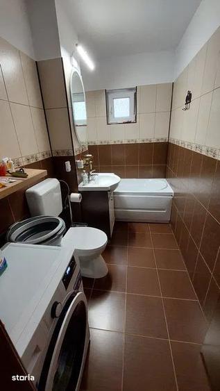 Apartament cu 3 camere, mobilat în Telegrafului