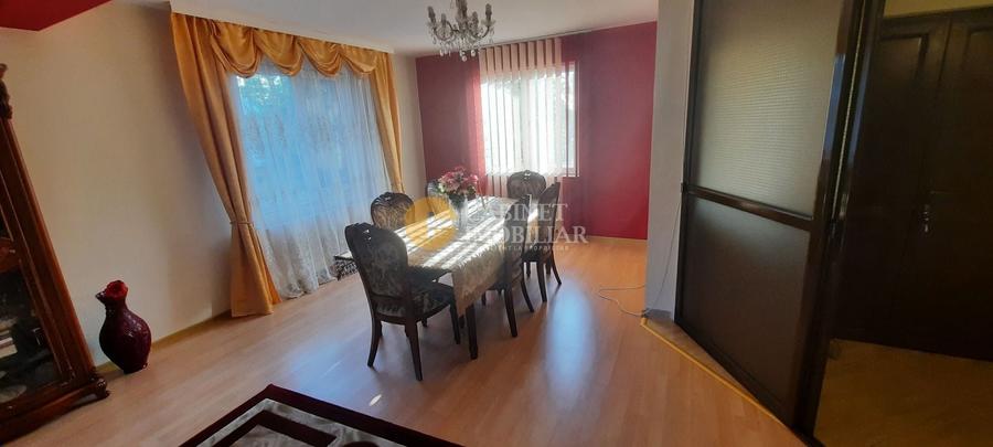 Casă individuală cu 5 camere cu Canalizare în Aroneanu