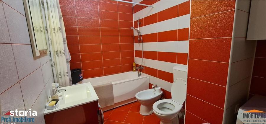 Apartament cu 2 camere, mobilat în Central