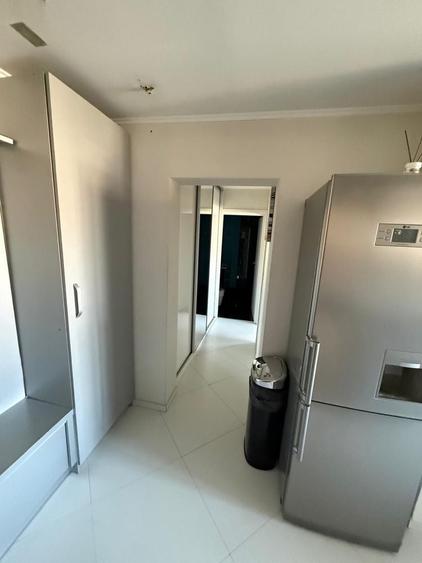 Apartament cu 2 camere decomandat în Exterior Vest