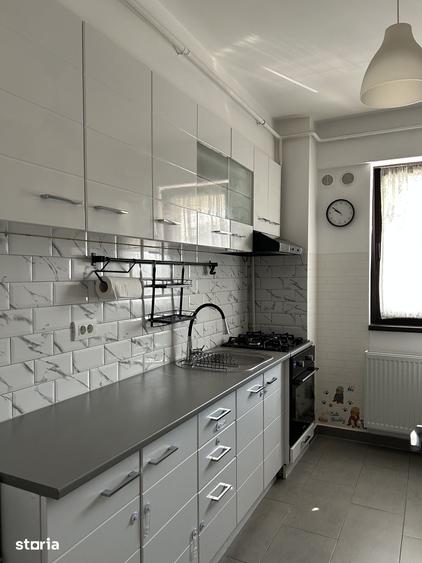 Apartament cu 3 camere decomandat în Valea Lupului