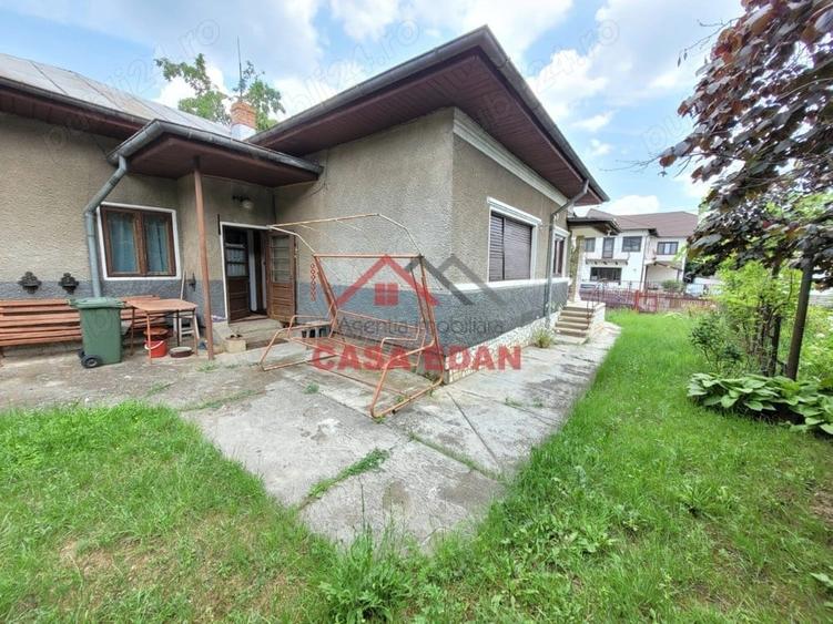 Casă cu 4 camere în Băicoi