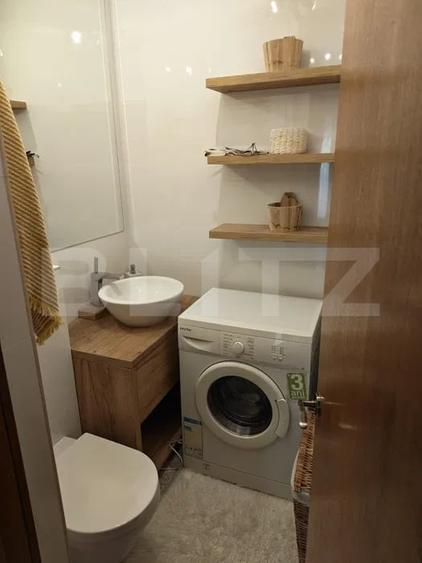 Apartament cu 3 camere decomandat, mobilat în Tătărași