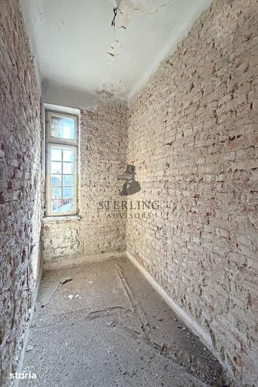 Casă cu 1 camere cu Teren 350 Mp în Nord