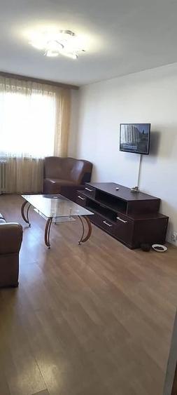 Rahova Str Soldat Croitoru Vasile Inchiriere 4 camere - 8