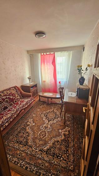 Apartament cu 3 camere în Vânători-Neamț