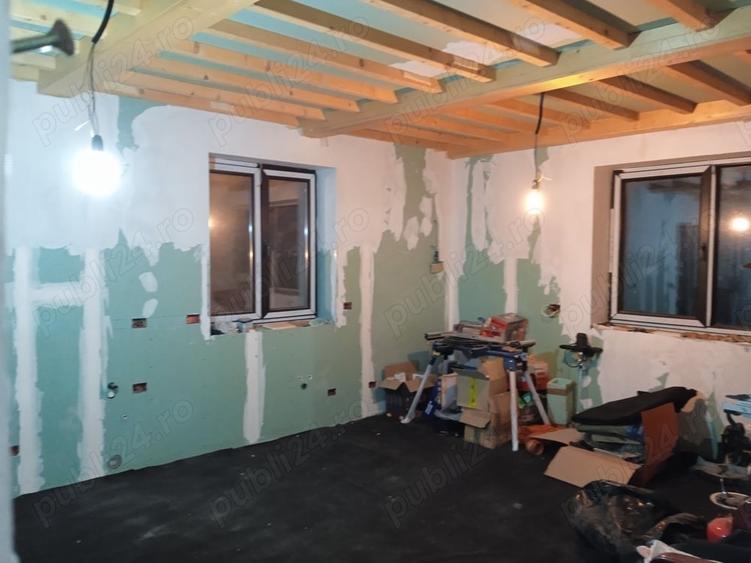 Casă cu 6 camere în Mihai Vodă