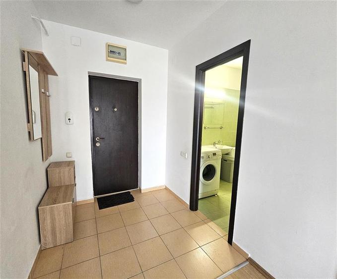 Apartament cu 2 camere semidecomandat în Tătărași