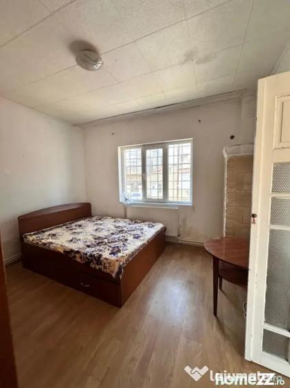Casă cu 3 camere cu Teren 165 Mp în Tomis I