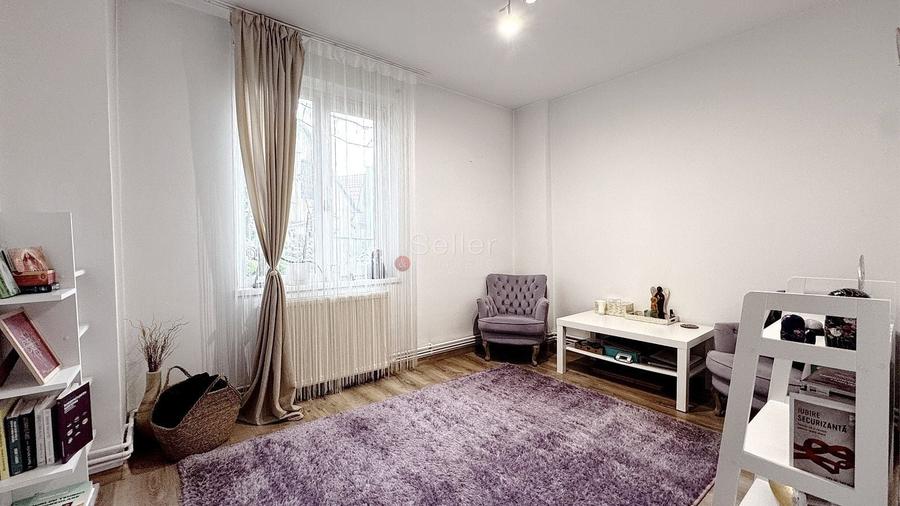 Apartament cu 4 camere decomandat, mobilat în Centrul Civic