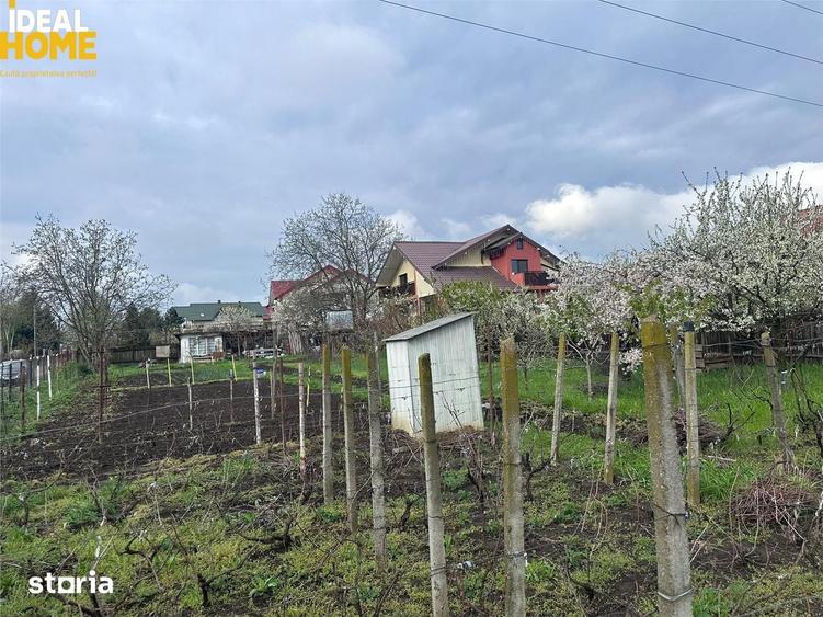 Teren de 927 mp, în Nicolina