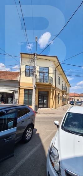 Spațiu comercial, de 500 mp, în Lugoj