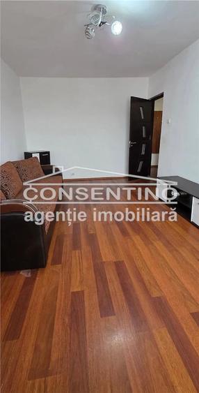 Apartament cu 3 camere decomandat în Dorobanți 1