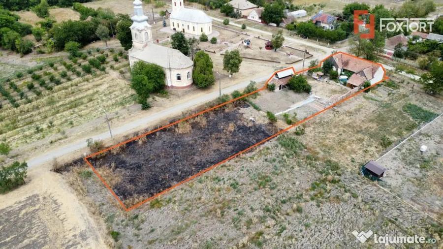 Casă cu 4 camere cu Teren 2208 Mp în Folea