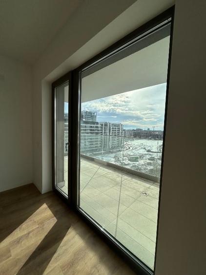 Apartament cu 2 camere semidecomandat în Aviației